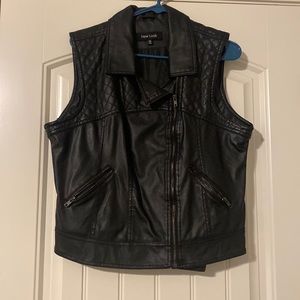 Wome’s leather vest